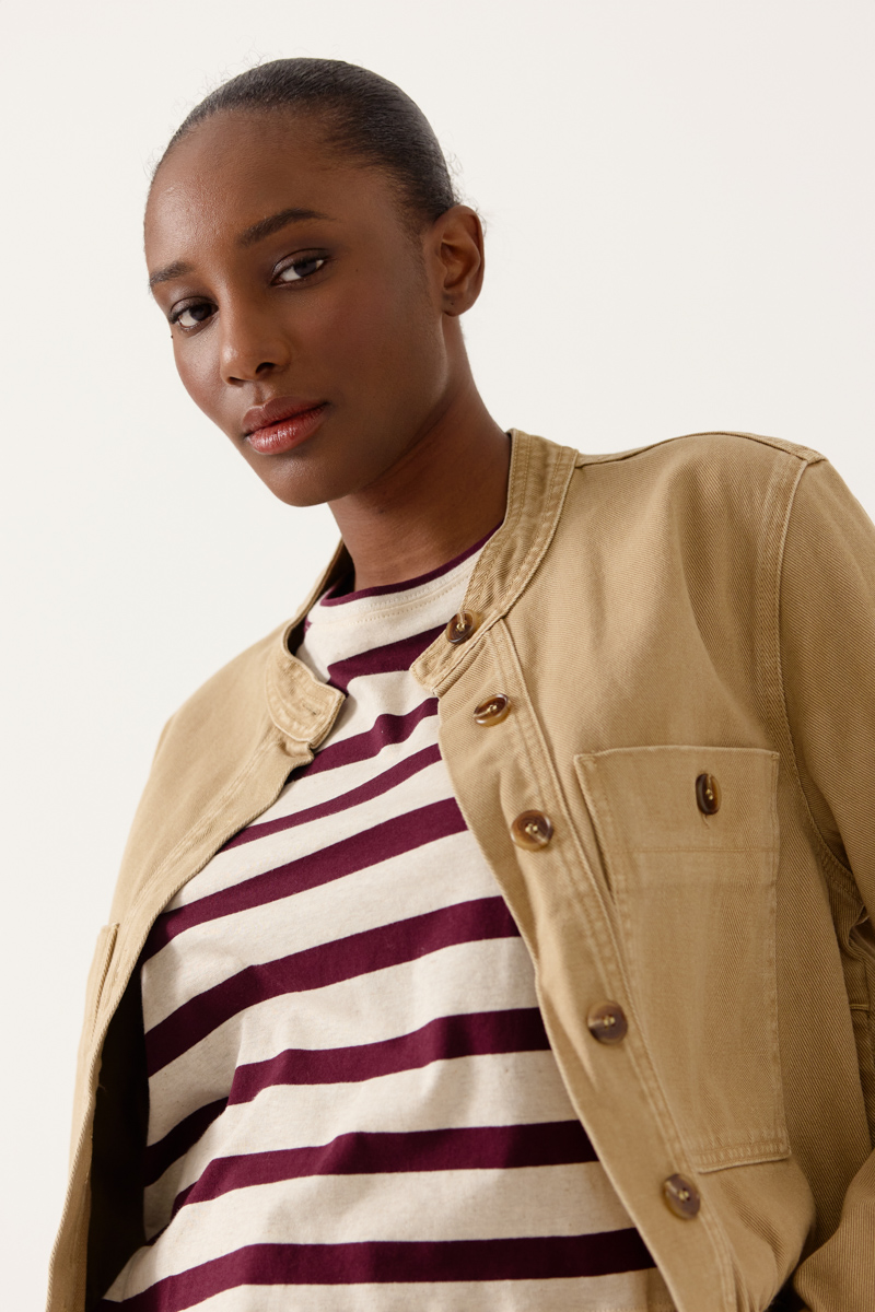 CHAQUETA CORTA DELVIANA COLOR BEIGE 1